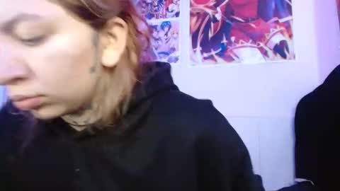 Snapshot of zoee_jhonnyy chatting on December 2024 03:00:01 PM zoee jhonnyy online show from December 2024 03:00:01 PM