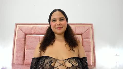 zoee online show from January 2025 09:13:01 AM