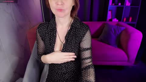 Zoe online show from January 2025 01:29:01 PM