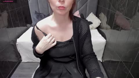 Zoe online show from February 2025 05:39:02 PM