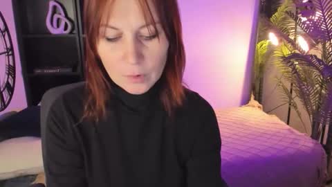 Zoe online show from October 2025 01:33:02 PM