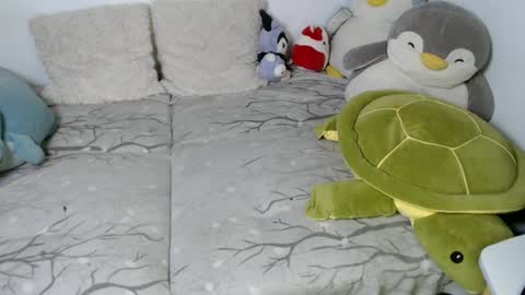 Zoe online show from June 2026 05:12:01 AM