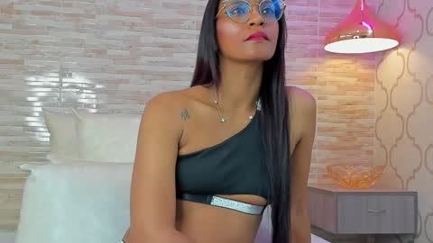 ZoeeSmitth online show from February 2026 11:50:01 AM