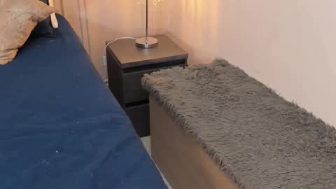 Zoe Greys online show from November 2025 11:29:01 AM