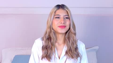 Zoe online show from October 2025 11:18:02 AM