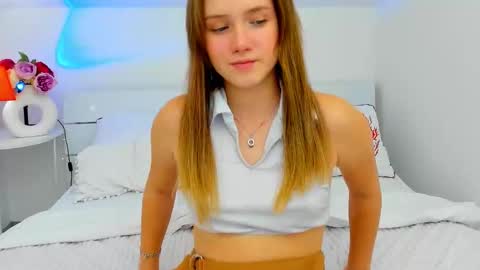 Zoe online show from November 2025 01:46:02 PM