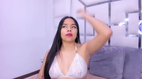 Snapshot of zoeswanx chatting on February 2025 11:12:02 AM ZoeSwam online show from February 2025 11:12:02 AM