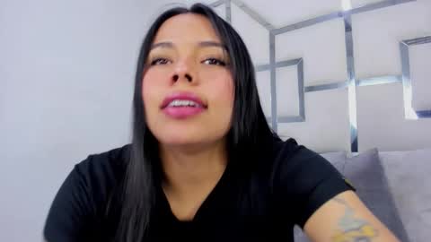 Snapshot of zoeswanx chatting on September 2025 12:49:02 PM ZoeSwam online show from September 2025 12:49:02 PM