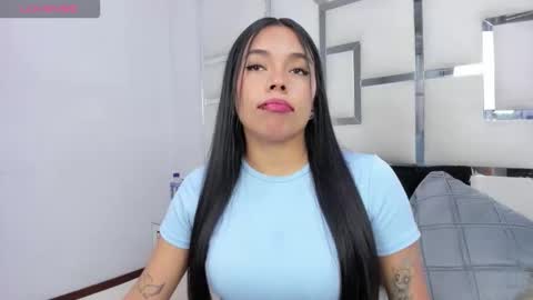 Snapshot of zoeswanx chatting on February 2026 01:55:01 PM ZoeSwam online show from February 2026 01:55:01 PM