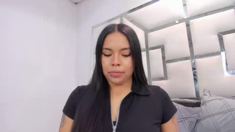 Snapshot of zoeswanx chatting on February 2026 01:43:01 PM ZoeSwam online show from February 2026 01:43:01 PM