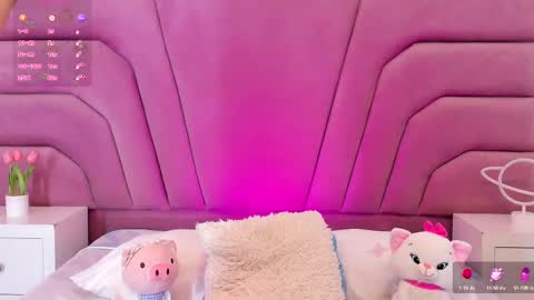 zoewillian online show from March 2025 03:23:02 PM