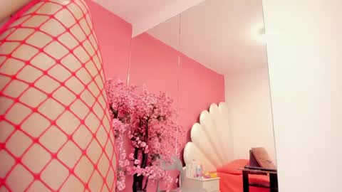 Snapshot of zoey_donovan_ chatting on February 2025 11:15:02 PM Zoe online show from February 2025 11:15:02 PM