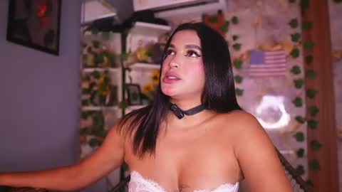 zoey fox  online show from July 2026 02:02:01 AM
