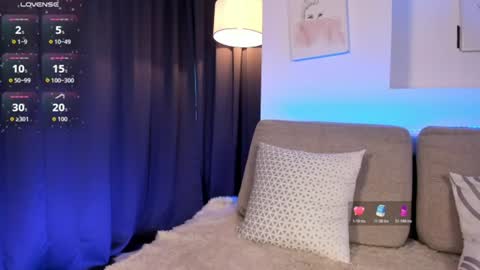 Snapshot of zoey_monroe_ chatting on July 2026 03:20:01 PM Zoey online show from July 2026 03:20:01 PM