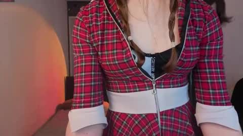 Zoria and Luna online show from March 2026 02:06:02 PM