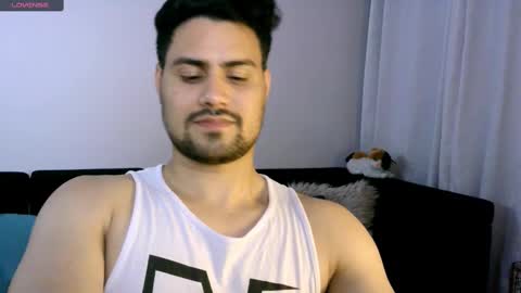 Snapshot of zohan_haidar chatting on February 2025 03:23:01 AM ZohanMohamed online show from February 2025 03:23:01 AM