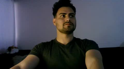 Snapshot of zohan_haidar chatting on March 2025 10:14:02 AM ZohanMohamed online show from March 2025 10:14:02 AM