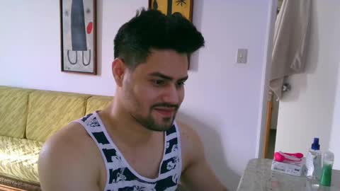 Snapshot of zohan_haidar chatting on October 2025 08:05:02 PM ZohanMohamed online show from October 2025 08:05:02 PM