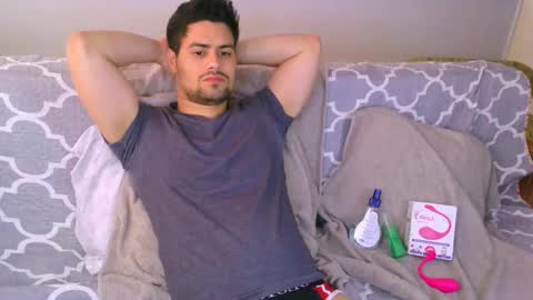 Snapshot of zohan_haidar chatting on November 2025 08:13:02 PM ZohanMohamed online show from November 2025 08:13:02 PM