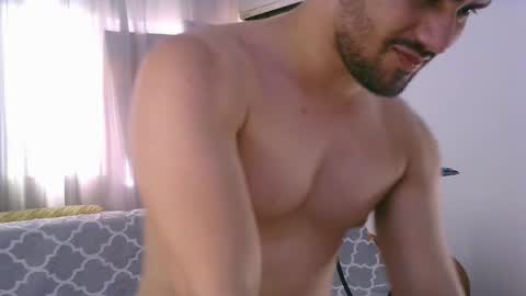 ZohanMohamed online show from February 2026 09:00:02 PM