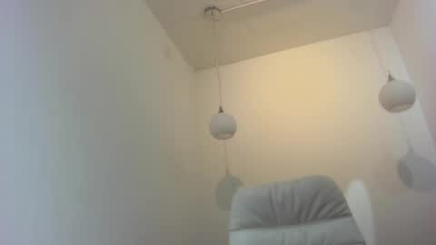 Zooe online show from December 2024 11:43:01 AM