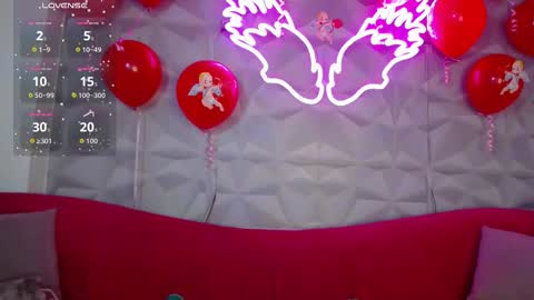 Snapshot of zoow_bluussh chatting on February 2026 12:02:02 PM Zoe online show from February 2026 12:02:02 PM