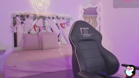 ZURY   online show from November 2025 11:42:02 AM