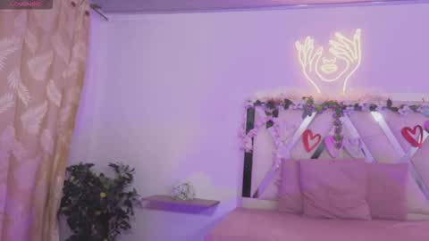 ZURY   online show from November 2025 11:35:01 AM