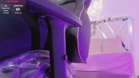 ZURY   online show from February 2026 11:33:01 AM