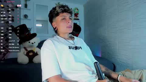 Snapshot of zuryramirez_ chatting on September 2025 08:09:01 PM Zury Ramirez online show from September 2025 08:09:01 PM