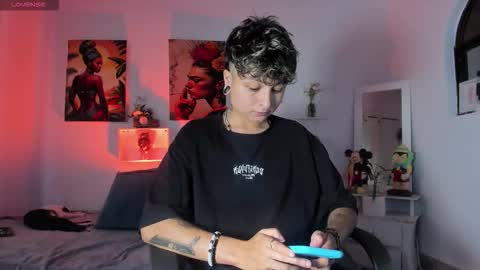 Snapshot of zuryramirez_ chatting on November 2025 08:08:02 PM Zury Ramirez online show from November 2025 08:08:02 PM