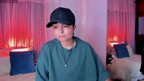 Zury Ramirez online show from April 2026 10:18:01 PM