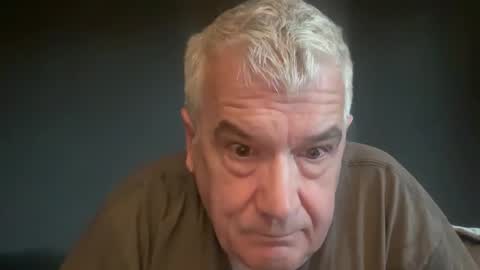 zwickauer1969 online show from September 2025 04:56:01 AM