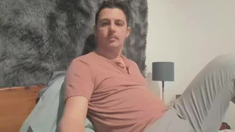 Snapshot of zyonart chatting on November 2025 09:21:02 PM Artnoyz Shower online show from November 2025 09:21:02 PM