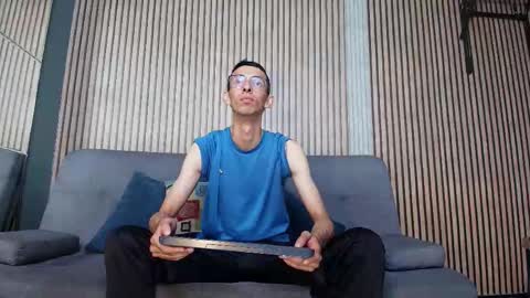 Zyro Nigth online show from December 2025 10:16:01 PM