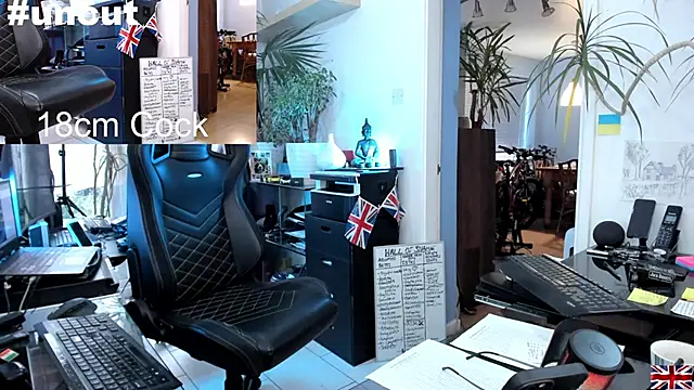 Snapshot of OnlineBossUK chatting on March 2025 05:38:02 PM OnlineBossUK online show from March 2025 05:38:02 PM