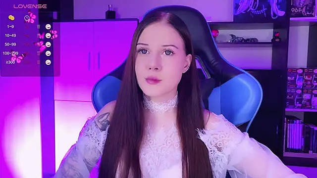 jasminevine online show from December 2024 05:44:01 PM