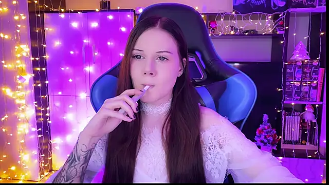 jasminevine online show from December 2024 02:52:01 AM