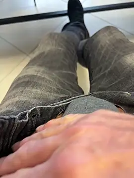 Snapshot of buodiculo chatting on February 2026 07:30:01 AM buodiculo online show from February 2026 07:30:01 AM