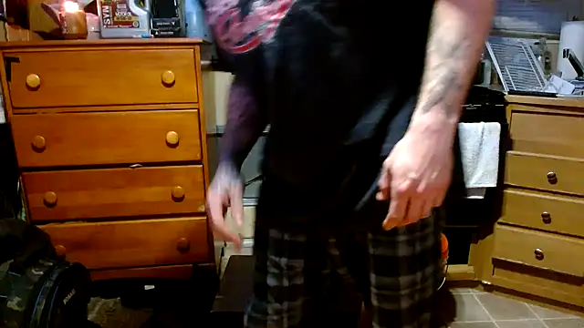 Snapshot of DADDY_KANE8--- chatting on January 2025 11:00:02 AM DADDY KANE8--- online show from January 2025 11:00:02 AM