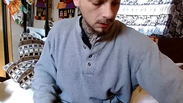 Snapshot of DADDY_KANE8--- chatting on January 2025 04:44:01 PM DADDY KANE8--- online show from January 2025 04:44:01 PM