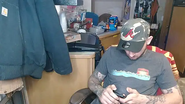 Snapshot of DADDY_KANE8--- chatting on March 2025 10:40:01 PM DADDY KANE8--- online show from March 2025 10:40:01 PM