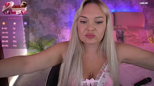 MissyMartinez online show from October 2025 06:12:01 AM