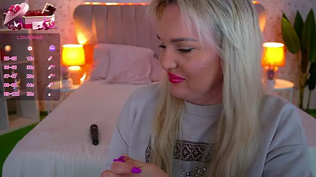 MissyMartinez online show from February 2026 08:09:01 AM