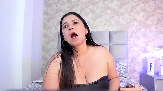 elizabeth coleman online show from February 2025 12:40:02 AM