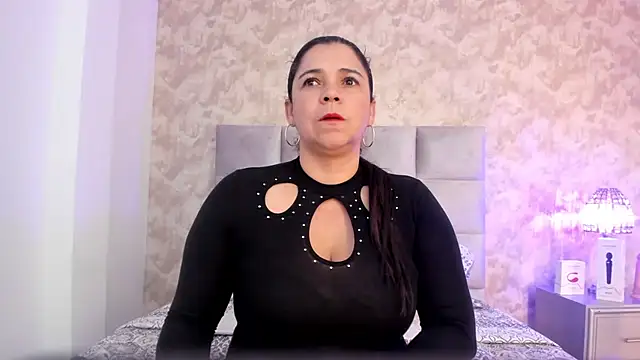 elizabeth coleman online show from February 2025 08:19:01 PM