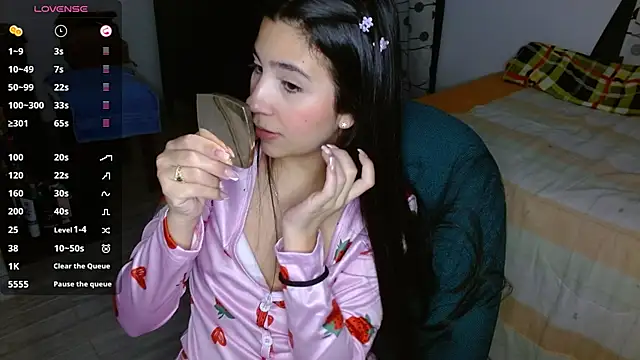 mia  lopez  online show from December 2024 10:56:02 PM