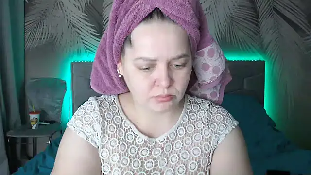 uliastar online show from January 2025 06:45:01 AM