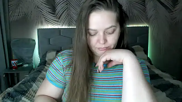 uliastar online show from January 2025 10:00:02 AM