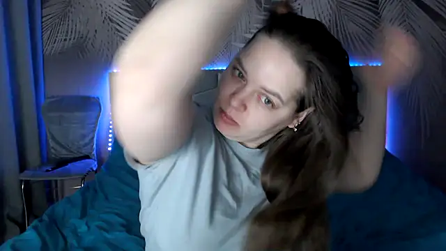 uliastar online show from February 2025 05:26:02 AM